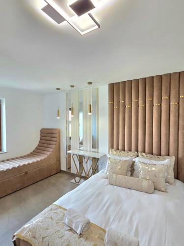 Ένα ή περισσότερα κρεβάτια σε δωμάτιο στο ApartPodhale