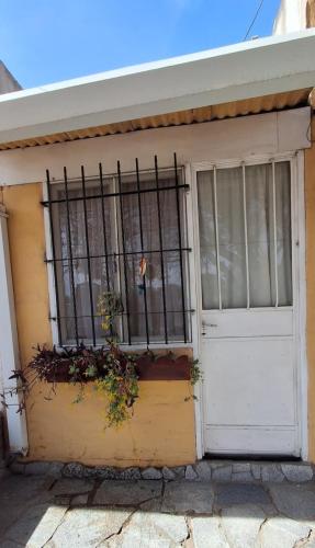 Το κτήριο όπου στεγάζεται  το διαμέρισμα