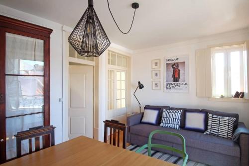BH4E Spacious 3-Bedroom Apartment with Natural Light & Stunning Views in Bairro Alto!