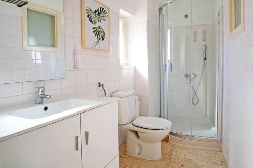 BH4E Spacious 3-Bedroom Apartment with Natural Light & Stunning Views in Bairro Alto!