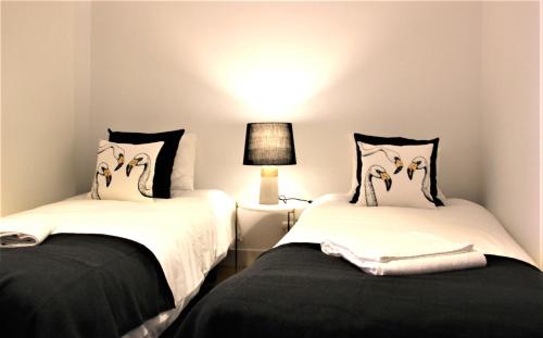 C3 Charm & Confort in BAIRRO ALTO! 18th Century Building, Very Central