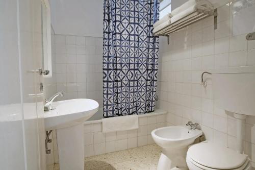 BH4D Sunny 4th Floor Apartment with Stunning Views in Bairro Alto - Lisbon Downtown