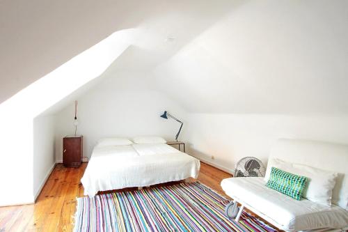 BL Lovely & Cosy 3BR Flat on Iconic Bica Street with River View