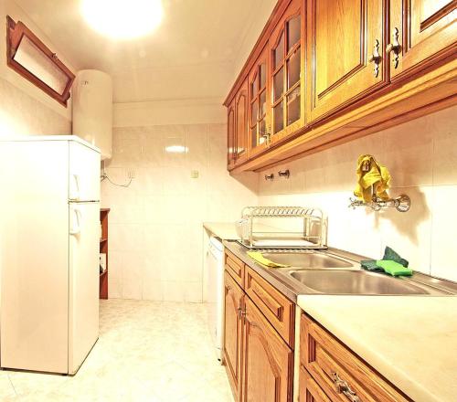 BL Lovely & Cosy 3BR Flat on Iconic Bica Street with River View