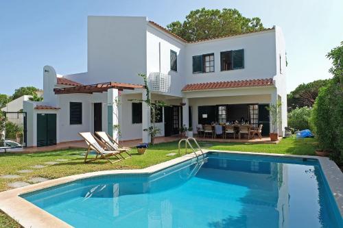 VM Relax Beautiful villa with pool! VILAMOURA!