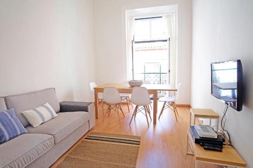 BH1 4BR in Heart of Bohemian Bairro Alto