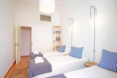 BH1 4BR in Heart of Bohemian Bairro Alto