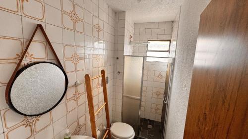 Bilik mandi di Apartamento com garagem ao lado do Mineirão
