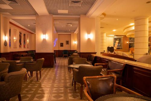 Zona de estar de Dexon Roma All Inclusive Hotel