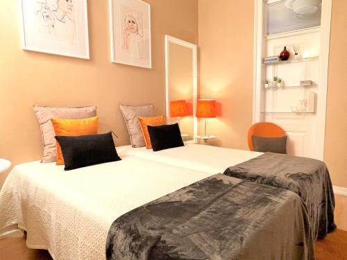 MC Newly Renovated Apartment! Romantic Stay in Trendy Príncipe Real - Lisbon Downtown