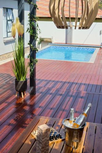 Kolam renang di atau dekat dengan Kamotha Guest House