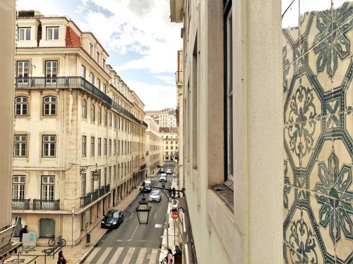 SJ1D Heart of BAIXA with NEW A/C * Stylish