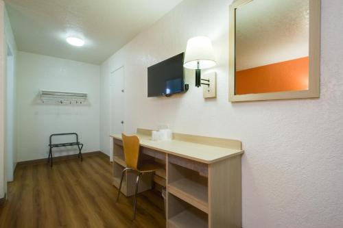 Gallery image of Motel 6 Lakewood in Lakewood