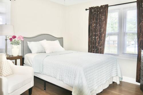 シャーロットにあるParkside Retreatのギャラリーの写真