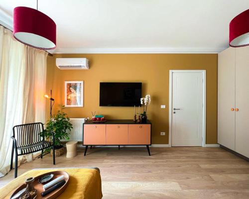 Μια τηλεόραση ή/και κέντρο ψυχαγωγίας στο Park Apartments