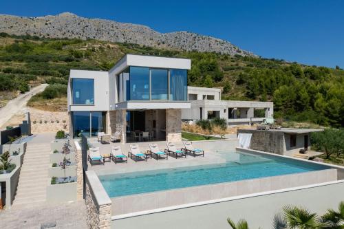 Villa St Christopher Podstrana Croatia