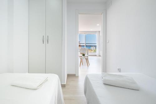 Karina 8-D Apartment Levante Beach