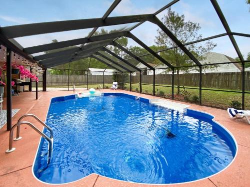 Bazén v ubytování Still Waters, Pool, Great for Families! nebo v jeho okolí