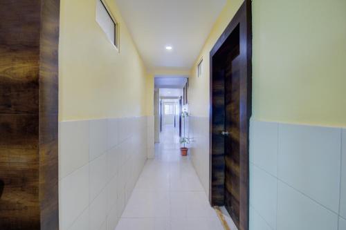 Gallery image of Hotel O Amrut Executive in Phūrsungi