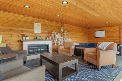 Χώρος καθιστικού στο Best Western Vista Inn