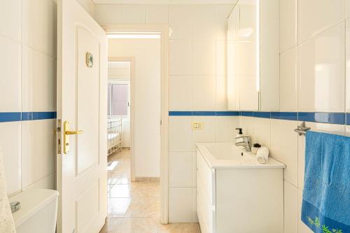 Koupelna v ubytování Costa Sol Seaside Home