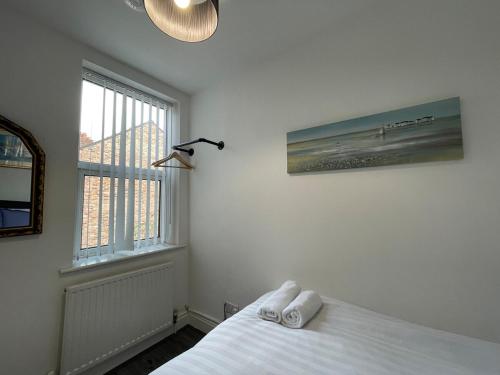 The LFC Red House - Spacious House With 5 Bedrooms, 2 Bathrooms, Street Parking And 1 Minute From The Stadium photo 44
