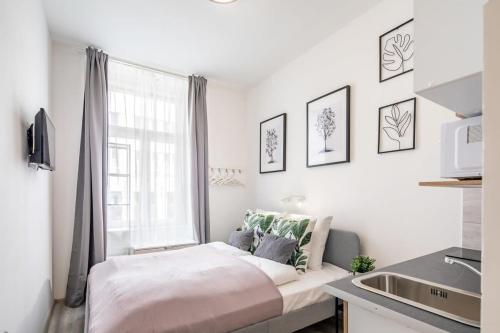 Cosy studio at Very Central Location with AirCon