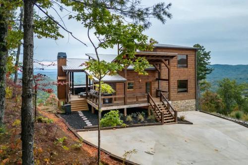 a home with a view of the mountains at Big Sky - Best Views in Blue Ridge in Epworth