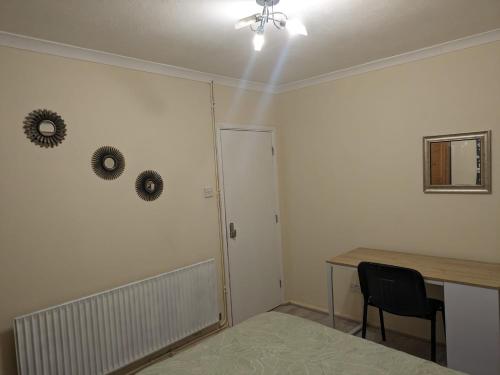 Imagen de la galería de London Acton Central House, en Londres