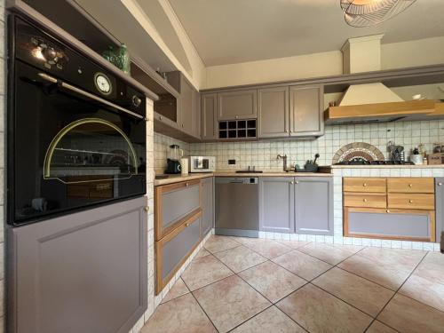 Η κουζίνα ή μικρή κουζίνα στο Lugana Relais