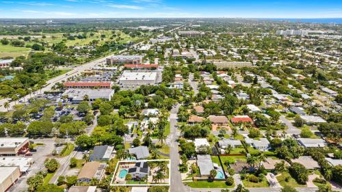 Fotografie z fotogalerie ubytování Pompano Gem, 1 mi to Beach & 12 Pickleball courts v destinaci Pompano Beach