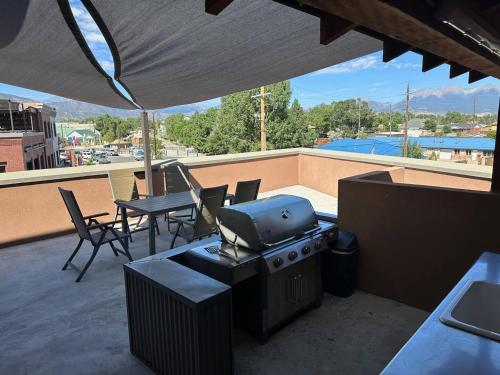 Πισίνα στο ή κοντά στο Luxury On The River, Downtown River Balcony Str513