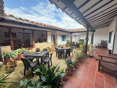 Patio o area all'aperto di Kazasha - Hotel Con Parqueadero Privado