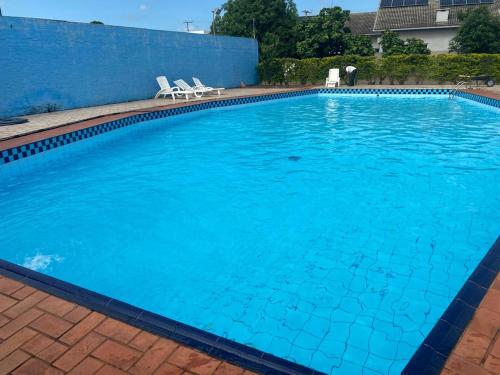 Hồ bơi trong/gần hotel tamburi