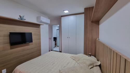 TV/trung tâm giải trí tại Ap Recreio Junto ao Shopping a 1 km da praia