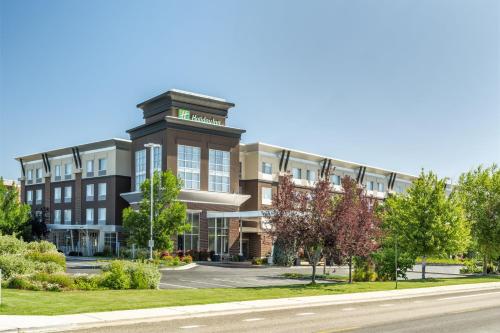 a rendering of the front of the building at Holiday Inn Boise Airport by IHG in Boise