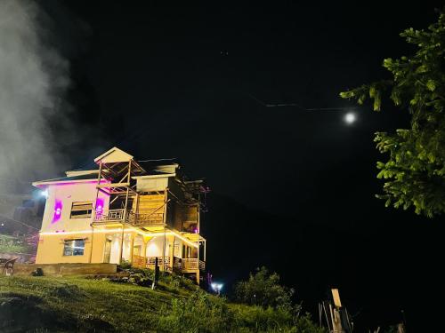 Galeriebild der Unterkunft Neelum Resorts Taobat in Taobat