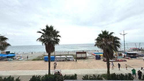 アパートメントから撮影された、または一般的な海の景色