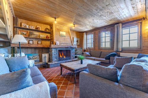 Appartement 8 personnes dans chalet privé, piscine, ski in photo 2
