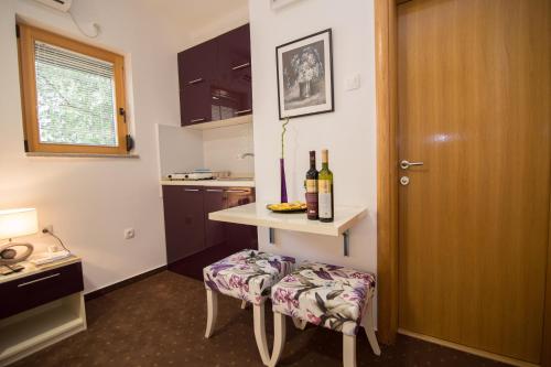 Η κουζίνα ή μικρή κουζίνα στο Luxury Apartments Taša