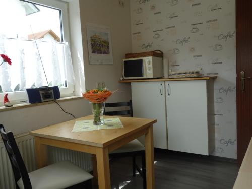 Η κουζίνα ή μικρή κουζίνα στο Apartment in Ennerich s Valley