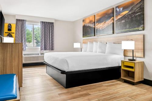 Cama o camas de una habitación en Days Inn by Wyndham Billings