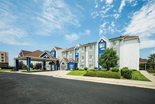 a row of houses on a street at Microtel Inn & Suites Cheyenne in Cheyenne