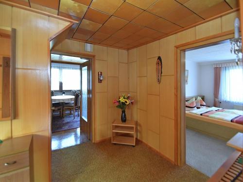 holiday home in the Thuringian Forest with roofにあるベッド