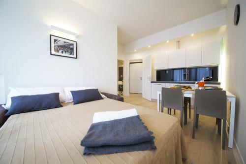 TwoBros Apartment