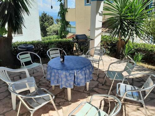 Gambar di galeri bagi Appealing apartment in Mpenitses with pool di Benitses
