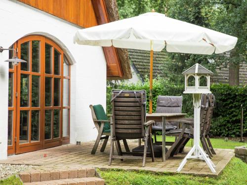 Ferienhaus Boschhuysにある庭