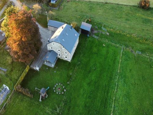 Zahrada ubytování Test Property Beautiful holiday home near Vielsalm with rural view