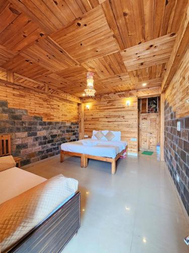 Postel nebo postele na pokoji v ubytování Fagu Farmstay Shimla