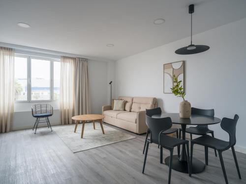 Avant Holidays By CanariasGetaway